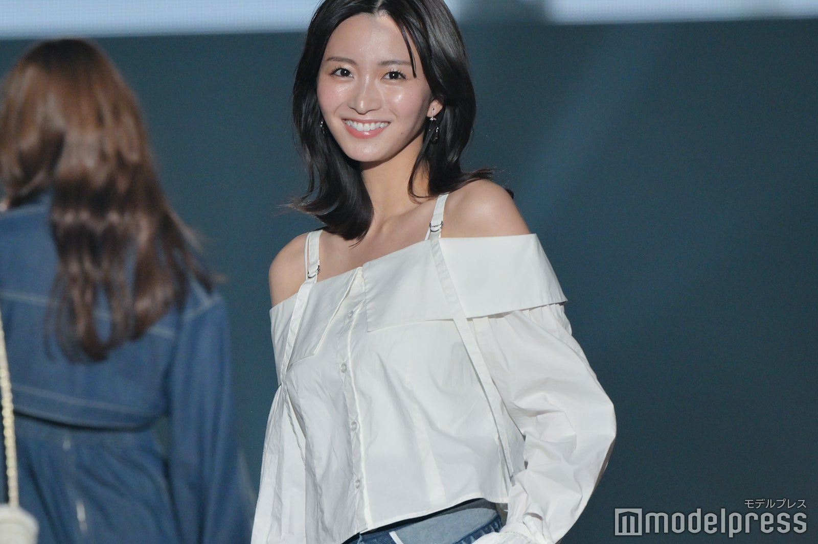 岡崎紗絵（C）モデルプレス