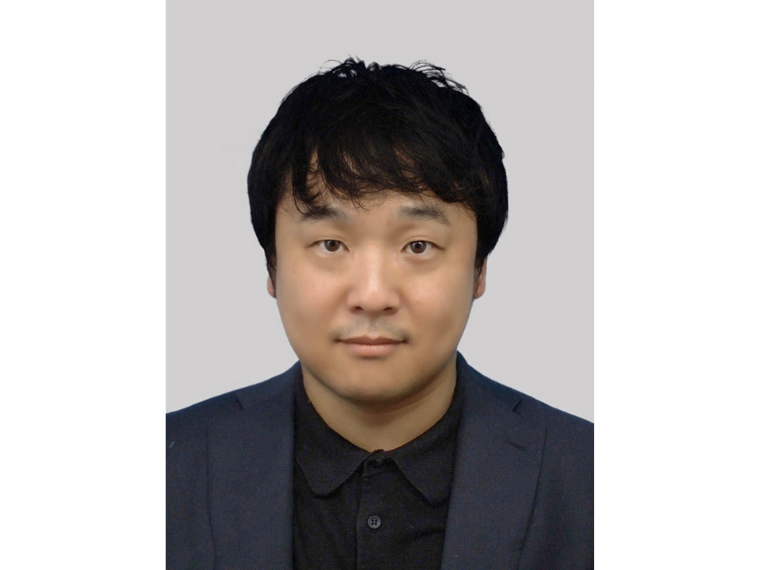 八木通商 社長に八木洋三副社長