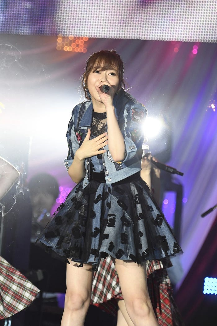 指原莉乃/「AKB48グループ感謝祭~ランクインコンサート~(1~16位)」より(C)AKS