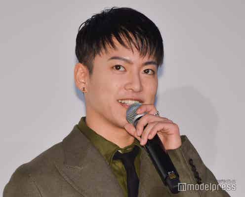 三山凌輝は“ナイーブ”?監督の推測に本人反応「それは闇」【誰よりもつよく抱きしめて】