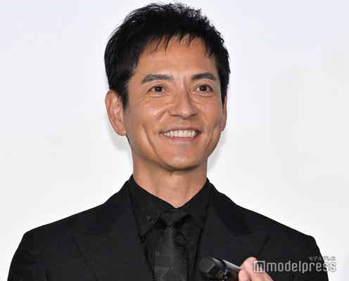 沢村一樹、妻と湘南デート中の2ショット公開「絵になる」「憧れの夫婦」の声