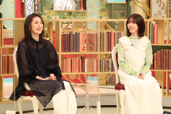 天海祐希、白石聖(C)フジテレビ