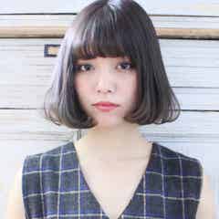 セルフ 巻き髪 で大変身 大人可愛いショートボブを希望 モデルプレス セルフ 巻き髪 で大変身 大人可愛いショートボブを希望 モデルプレス