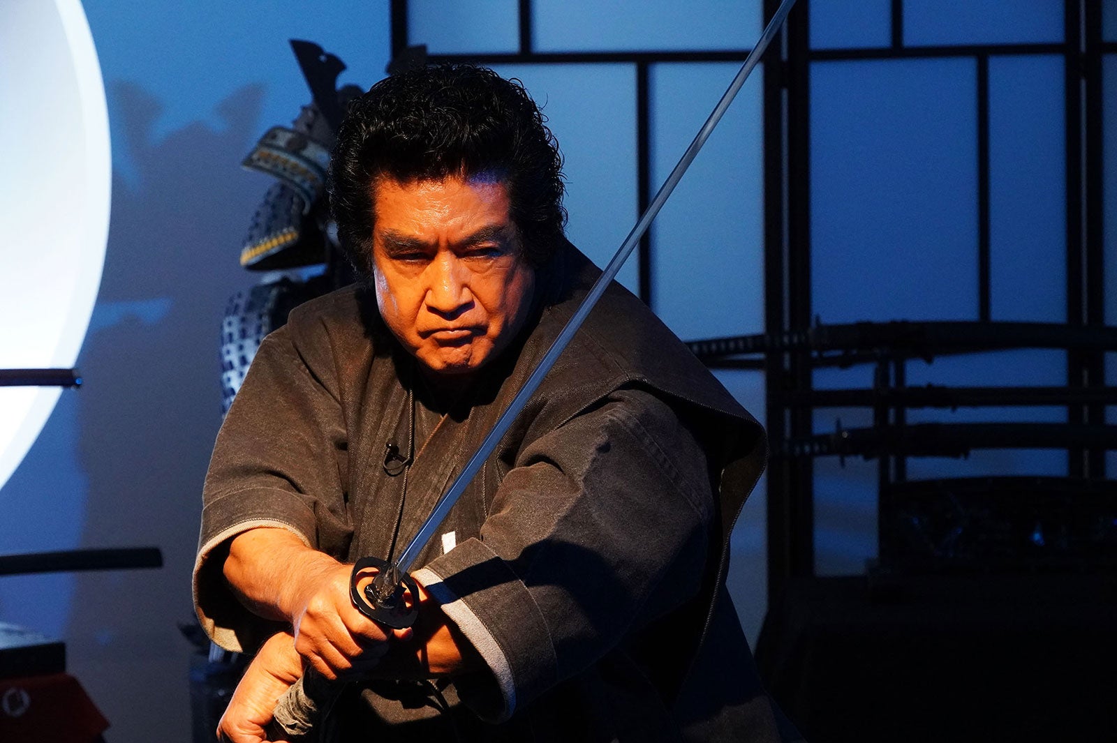 藤岡弘、（C）テレビ東京