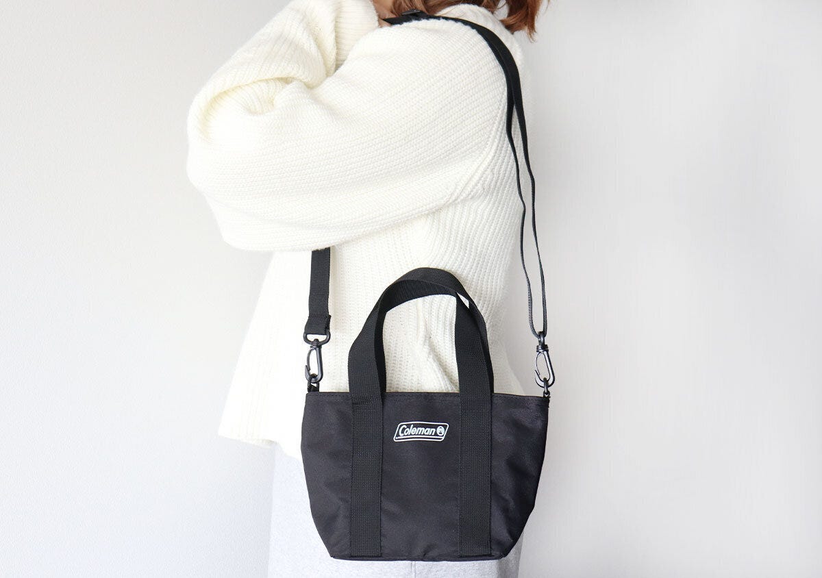 宝島社 雑誌付録 オトナミューズ4月号 Coleman(コールマン)着脱可能なショルダーストラップ付きミニトート 宝島社雑誌付録のオトナミューズ4月号のColeman(コールマン)着脱可能なショルダーストラップ付きミニトート2