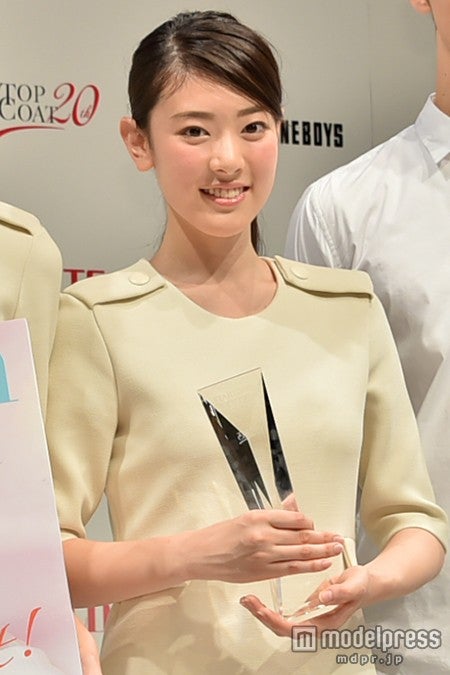 グランプリの18歳美女 目標は同い年 橋本愛さん 影の努力と夢を語る トップコート オーディション モデルプレス