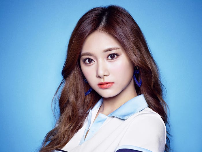 ツウィ(TZUYU)/画像提供:ワーナーミュージック・ジャパン