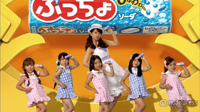 新テレビCM「ぷっちょで歌のお姉さん」篇より