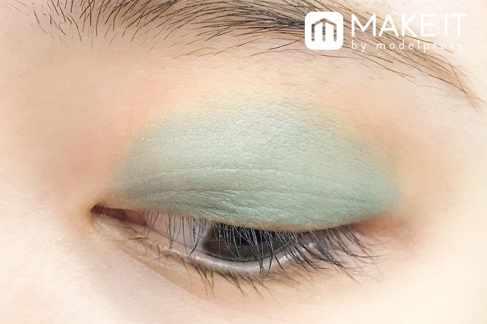 LUNASOL／グラムウィンク フロスト／05 使用 (C)メイクイット