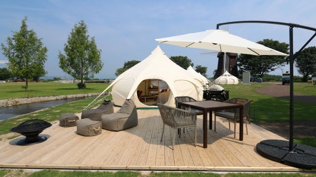 宿泊グランピングテント／画像提供：光亜興産
