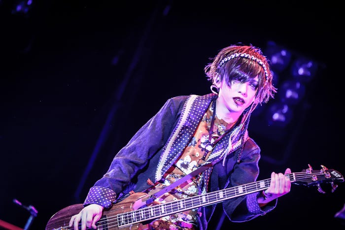 テンシ(Ba)(提供写真)