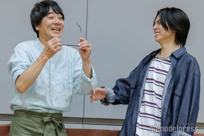 山崎まさよし、酒井大成(C)モデルプレス