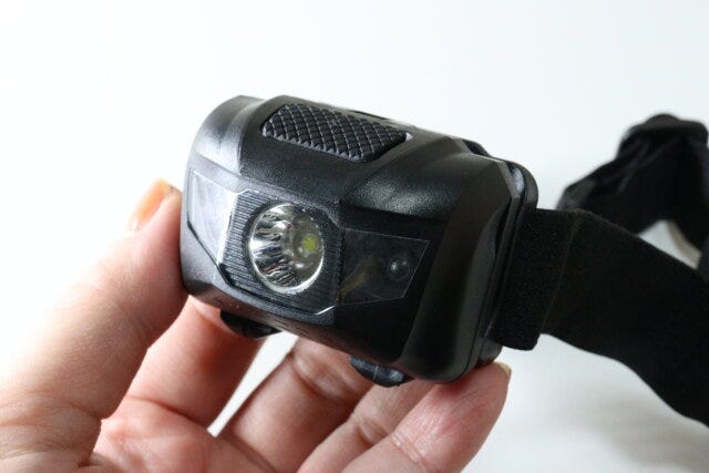 モーションセンサー付ヘッドライト　デザイン