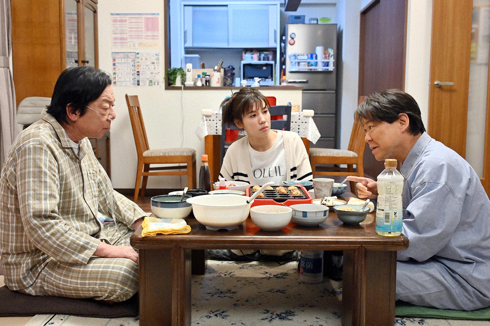 古田新太、仲里依紗、阿部サダヲ「不適切にもほどがある！」第7話より（C）TBS
