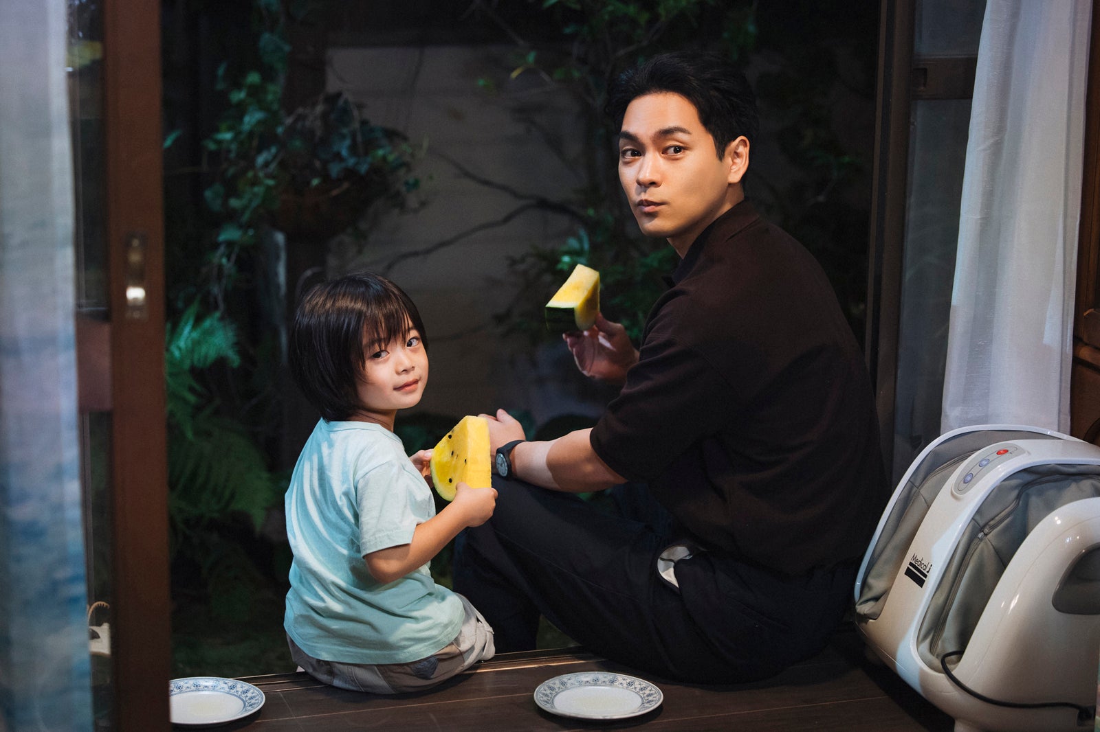 佐藤大空、柳楽優弥「ライオンの隠れ家」第2話（C）TBS