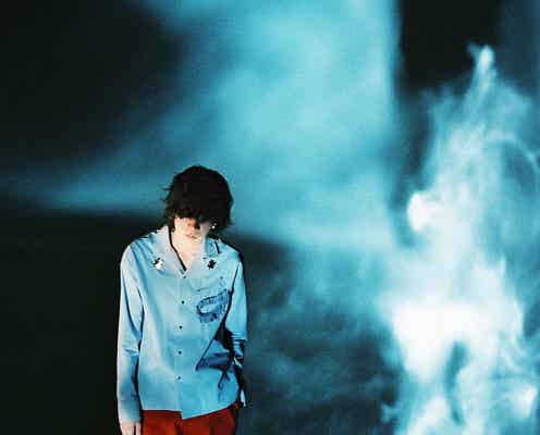 米津玄師、美しくも儚い最新ビジュアル公開 新曲「Pale Blue」初オンエアへ