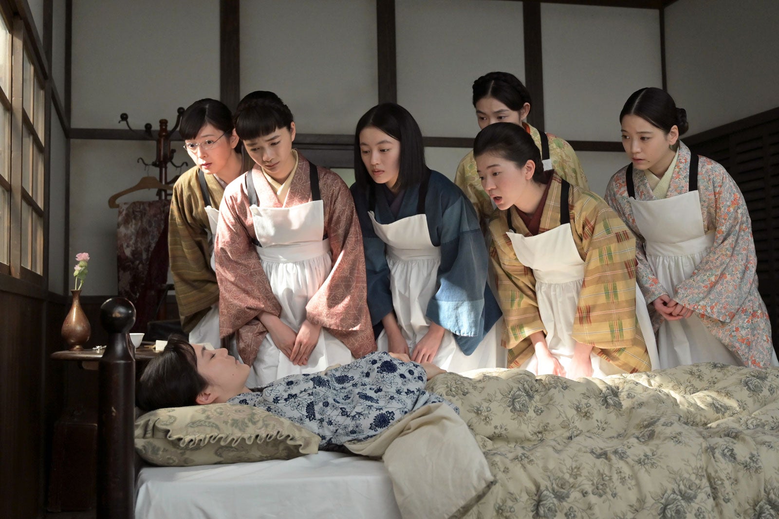 生田絵梨花、菊池亜希子、見上愛、上坂樹里、原嶋凛、木越明、中井友望「風、薫る」第30話（C）NHK