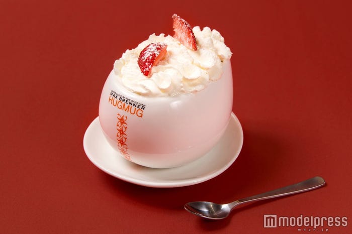 「ストロベリーチーズケーキホットチョコレート」¥600(税込)(画像提供:MAX BRENNER CHOCOLATE BAR)
