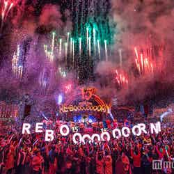 USJ、ド派手演出の15周年前夜祭 “RE-BORN”大使・松岡修造と大盛り上がり/画像提供:ユー・エス・ジェイ