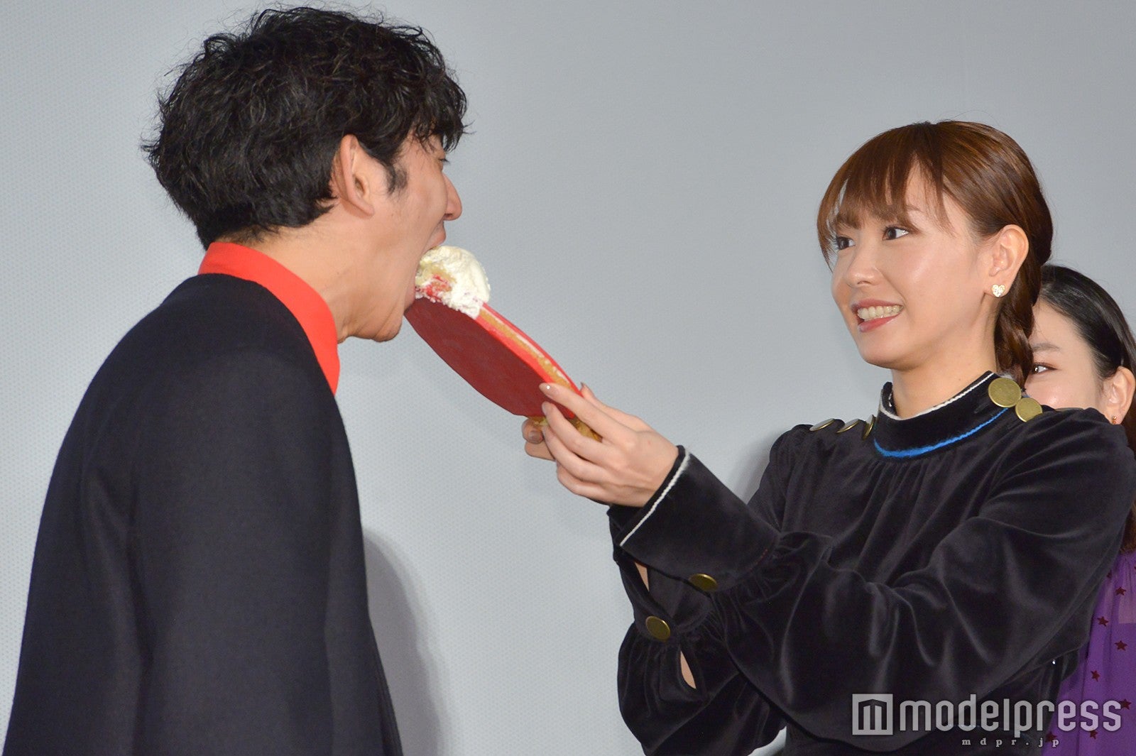 瑛太、新垣結衣 （C）モデルプレス