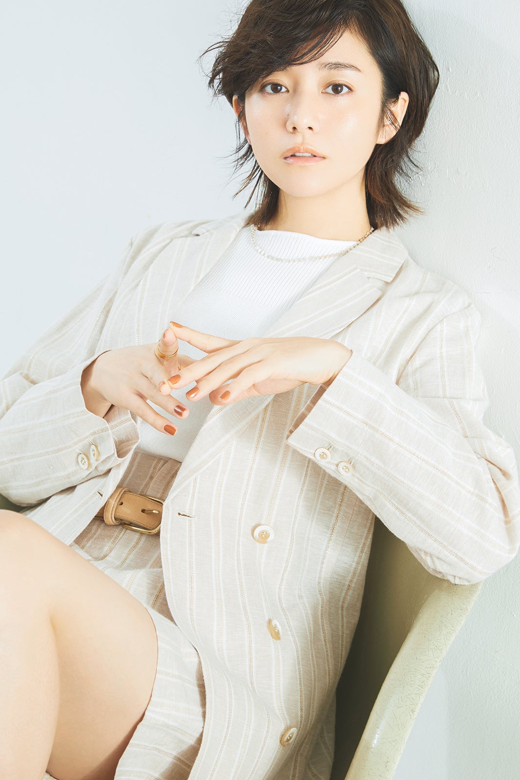 木村文乃 ショートパンツでスラリ美脚披露 モデルプレス