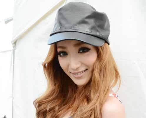 史上初!人気急上昇中美人モデルを10ページ大特集