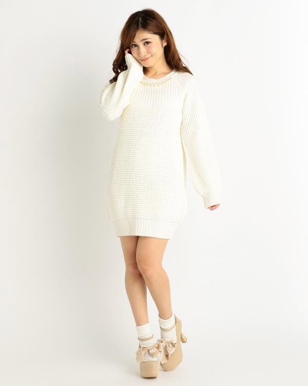 コクーンニットワンピース「Tralala」7,452円(税込)/画像提供:Tokyo Kawaii Life