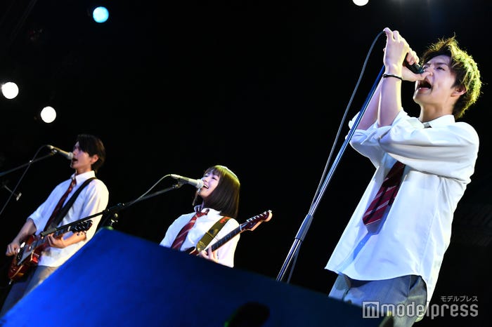 眞栄田郷敦、山田杏奈、佐野勇斗(C)モデルプレス