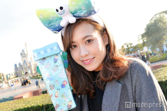 レギュラーボックス、スーベニアポップコーンケース付き¥1200/モデル:山本沙樹(C)モデルプレス