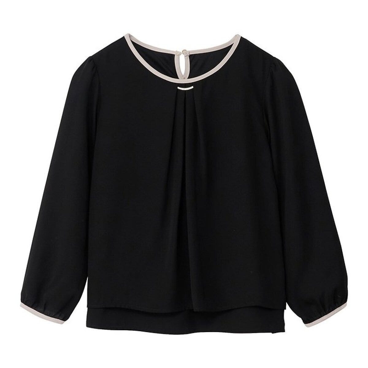 しまむらの配色ブラウス（どこでもっと！）