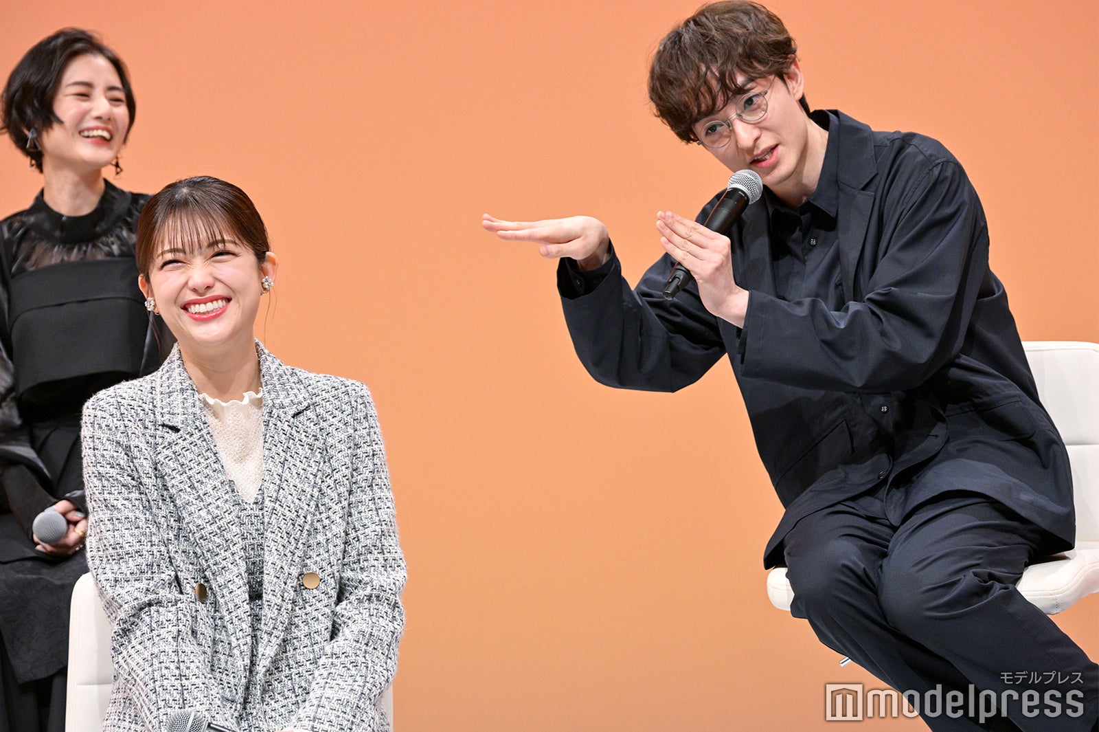 松村沙友理、濱正悟（C）モデルプレス