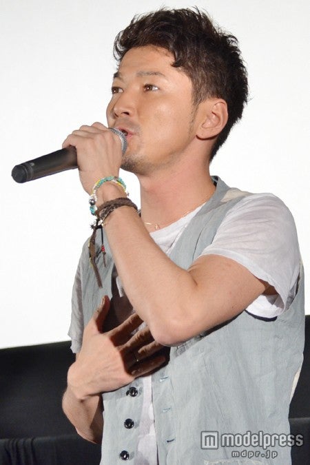 主題歌「So High」を披露したBREATHE・宮田慧