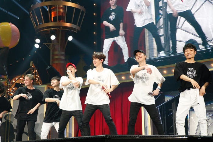 EXO-CBX※写真はさいたまスーパーアリーナ公演(提供写真)