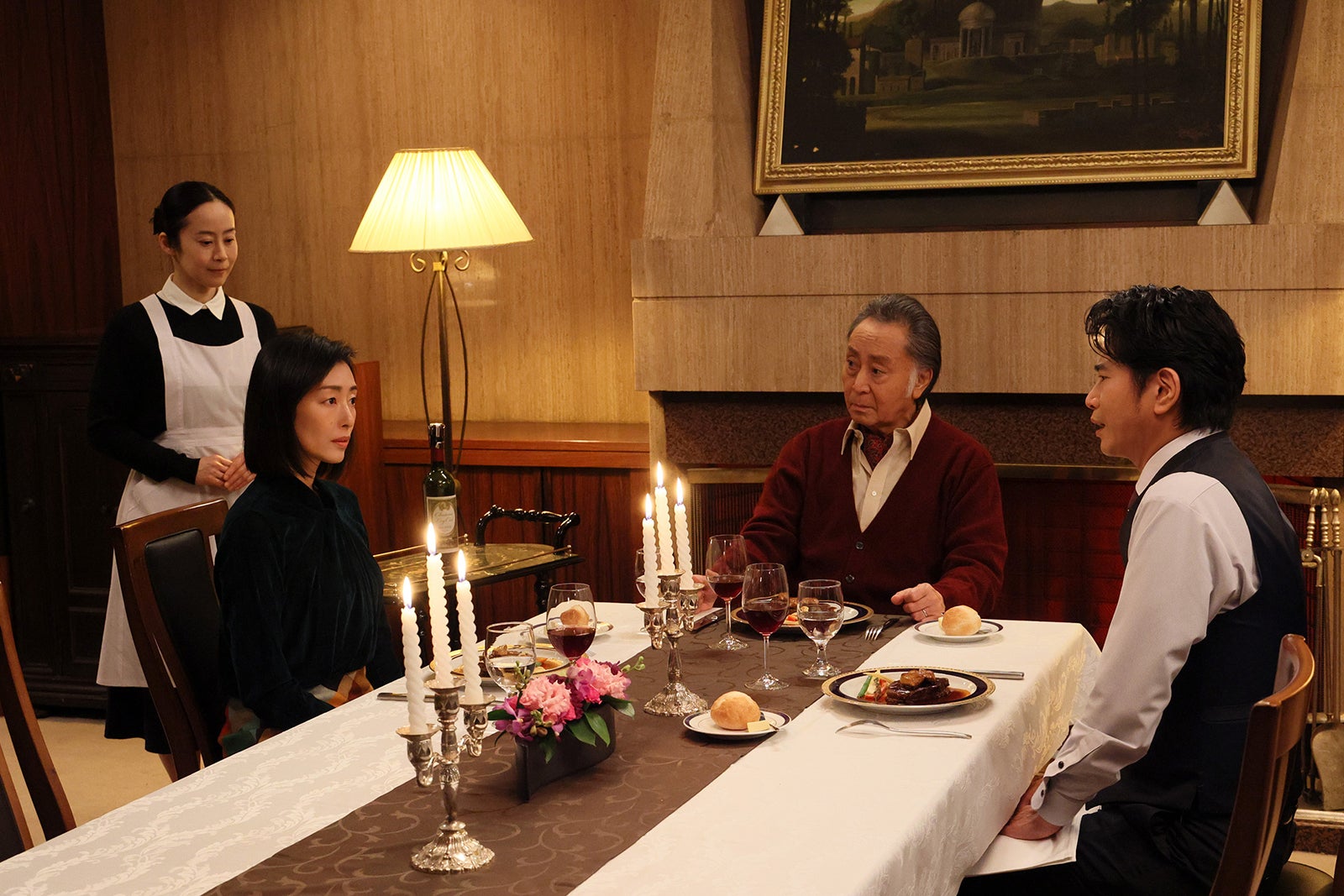 木村多江、北大路欣也、萩原聖人「厨房のありす」第4話より（C）日本テレビ