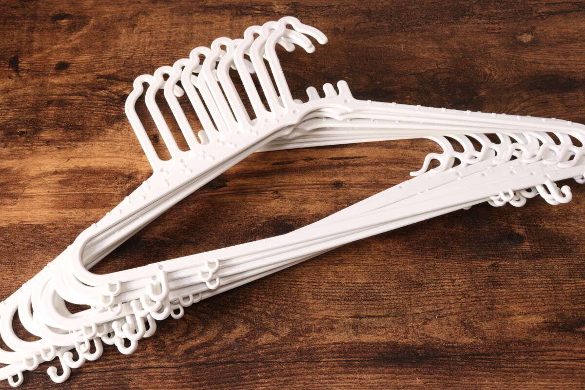 ダイソー　プラスチックハンガー　12本