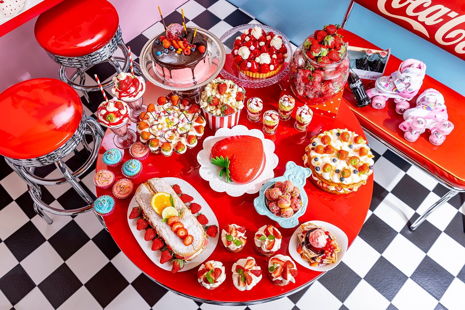 ストロベリー“グルービー”ダイナー／画像提供：ヒルトン東京