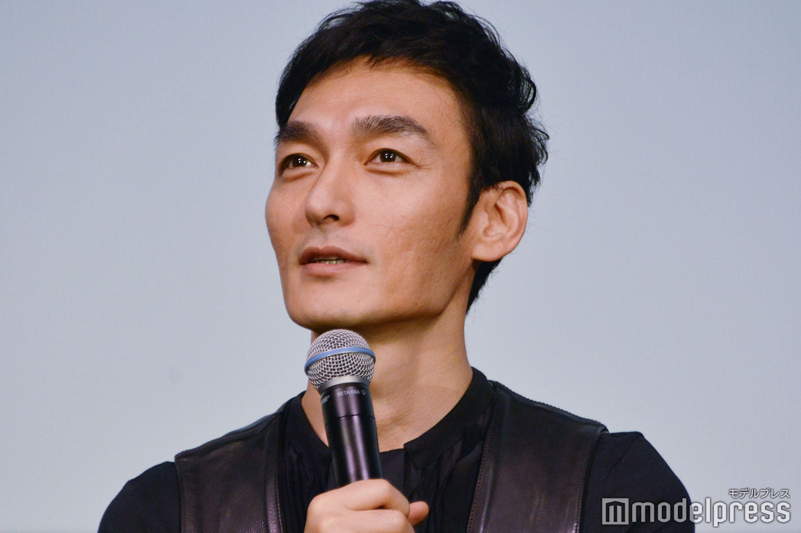 草なぎ剛（C）モデルプレス