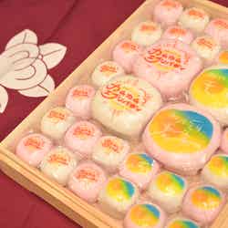 御菓子司「たちばな」の特製紅白まんじゅう（C）NHK
