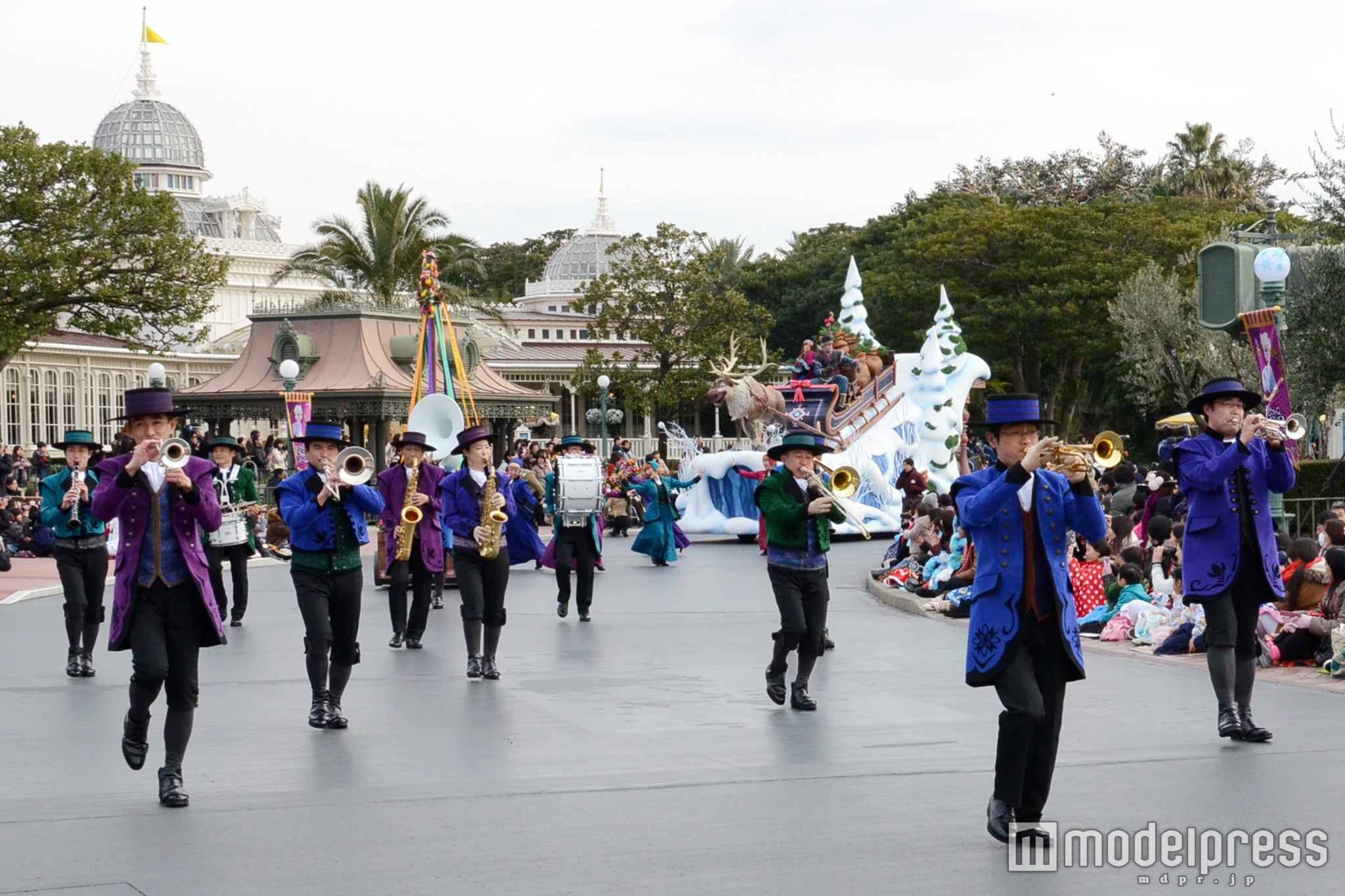 ミュージシャンたち／「フローズンファンタジーパレード」（C）モデルプレス