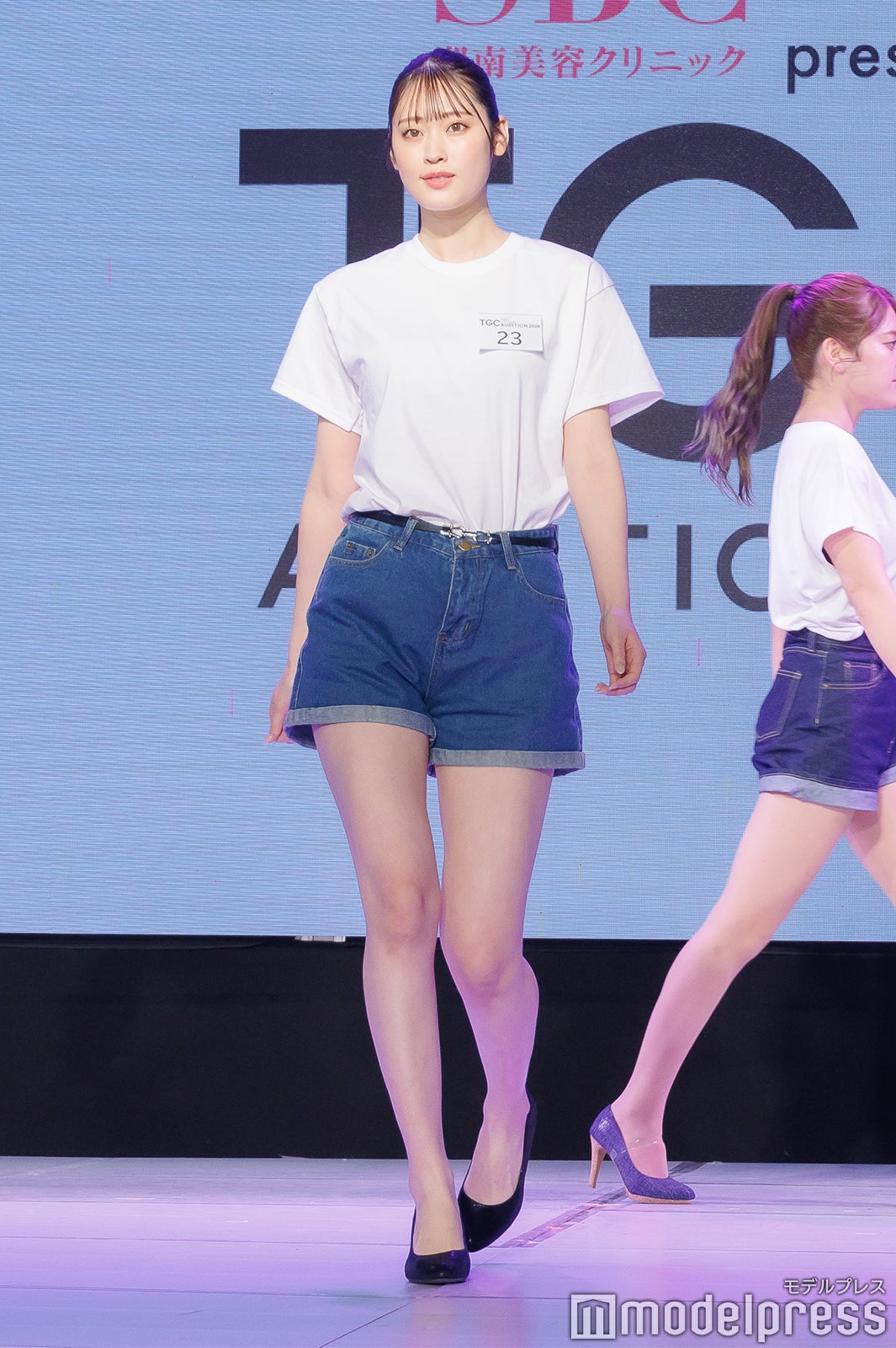 小崎凜奈さん（C）モデルプレス