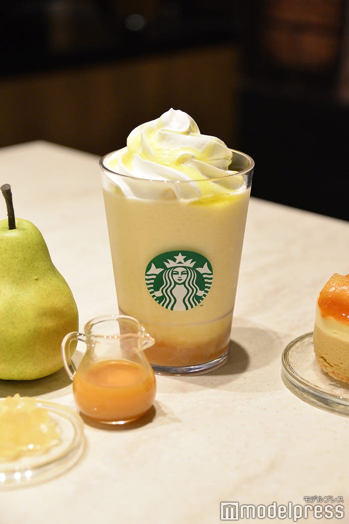 洋なし 生キャラメル フラペチーノ(C)モデルプレス