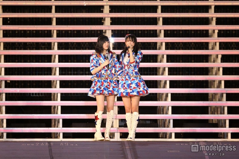 「AKB48 2013 真夏のドームツアー～まだまだ、やらなきゃいけないことがある～」ナゴヤドーム公演2日目より（C）AKS