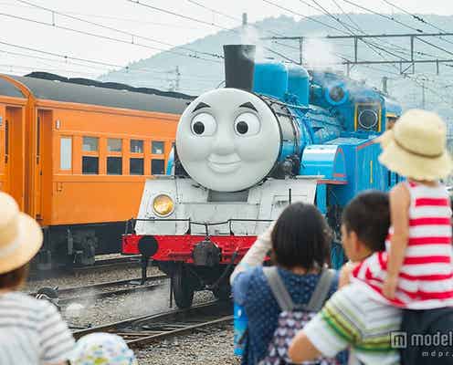 実物大「きかんしゃトーマス」が運行「リアル過ぎる」と話題