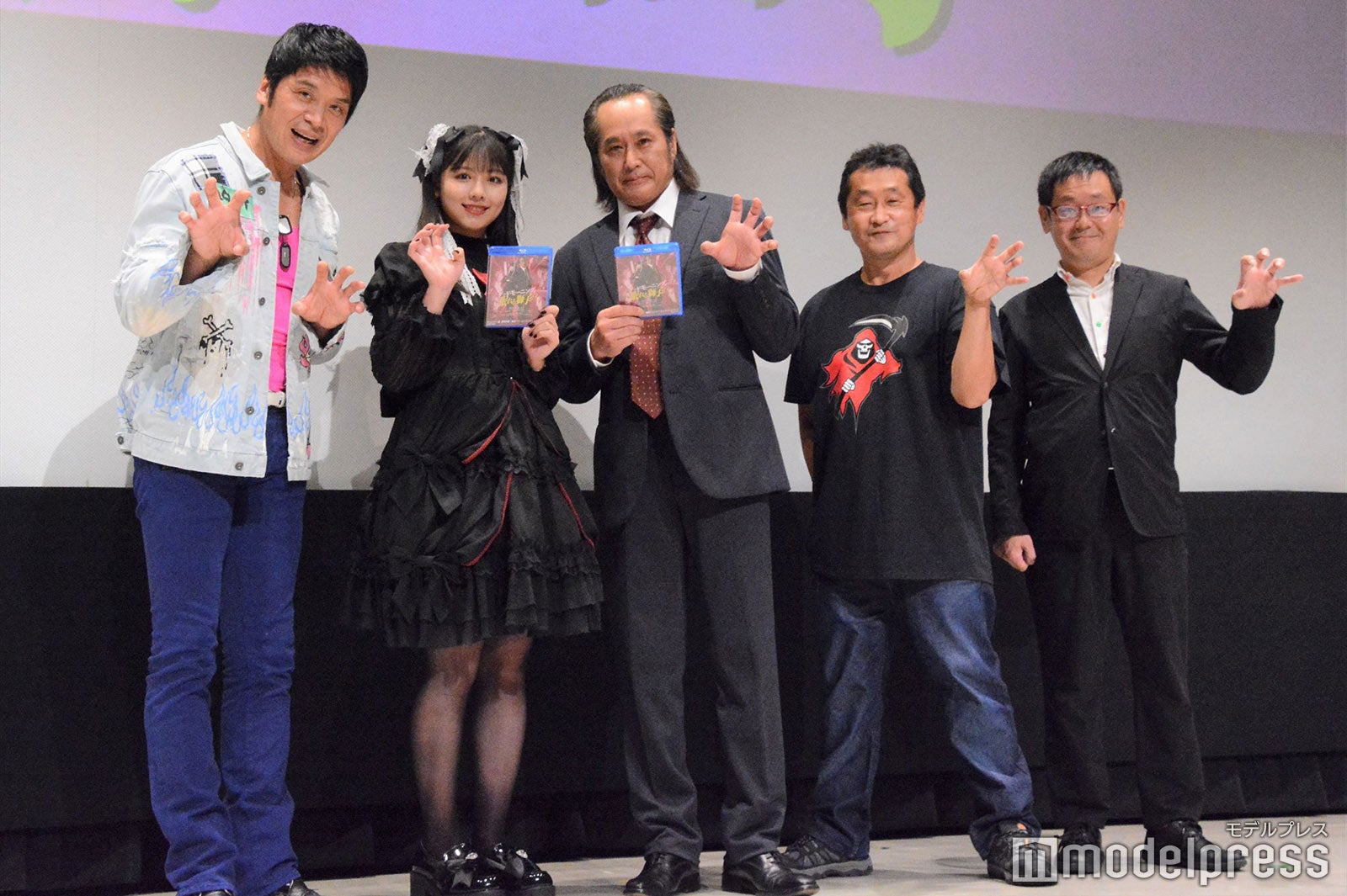 （左から）横山一敏、渡邉美穂、高岩成二、坂本浩一、塚田英明（C）モデルプレス