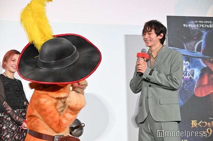 プス、小関裕太(C)モデルプレス