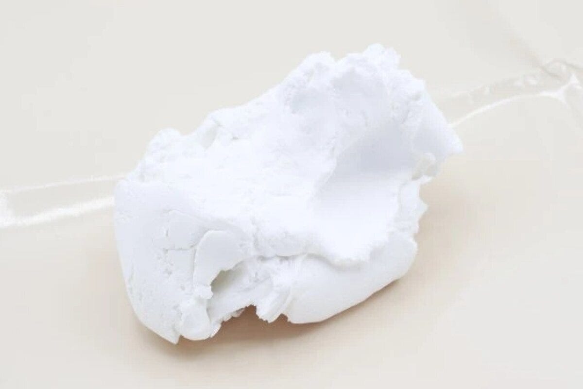 ダイソーの粘土用シートの使用例