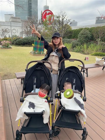 中川翔子、双子と‟夢の高級デパート”で初お出かけ「人生変わった感ある」