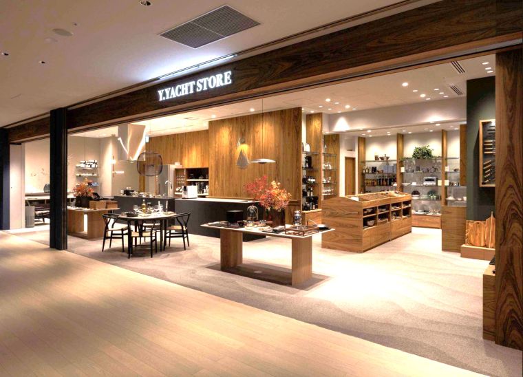 ワイ・ヨット 全国31店の店舗名を「ワイ・ヨットストア」に統一