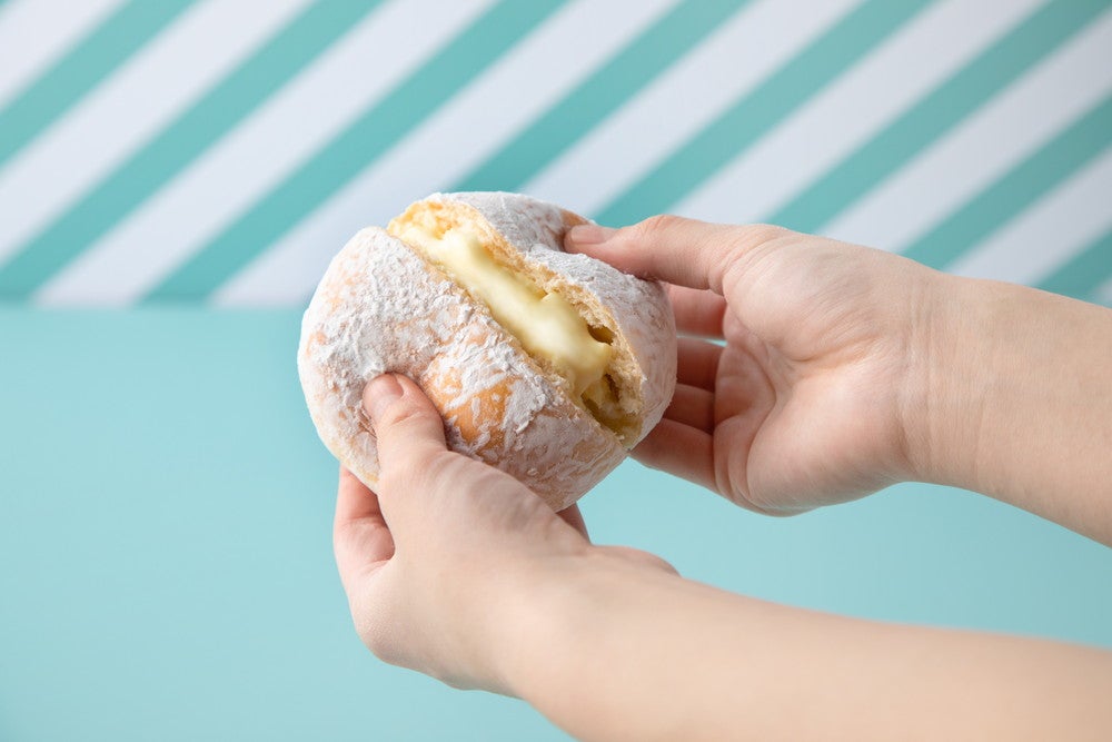 北海道産生クリームのクリームパン380円／画像提供：オペレーションファクトリー