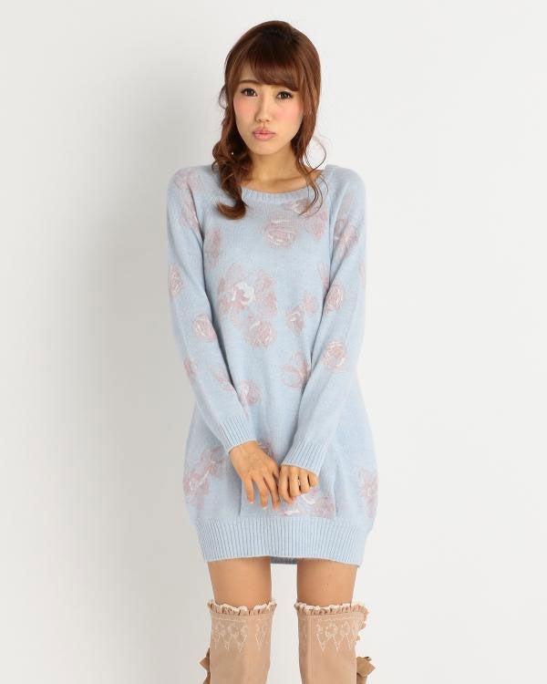 花アンゴラワンピース「LIZ LISA」9,396円（税込）／画像提供：Tokyo Kawaii Life